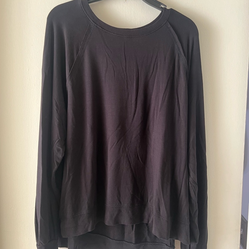 JoyLab Black Side Slit Long Speeve Top